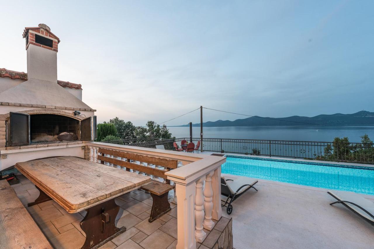 Villa Iz Veli Iž Eksteriør billede